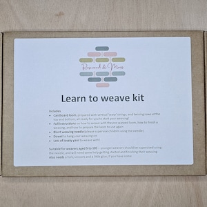 Learn to weave kit – loom, instructions, yarn, tapestry needle and dowel | Beginners weaving kit