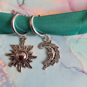 Sun & Moon Huggie Ohrringe - 2 verschiedene Styles