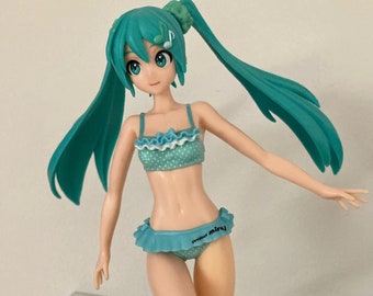 Anime Hatsune Miku Kawaii Figure: Swimsuit Model Doll