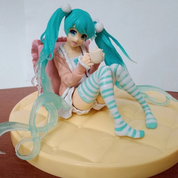 Anime Hatsune Miku Kawaii Action Figure Model Toy Statue Souvenir Figurine