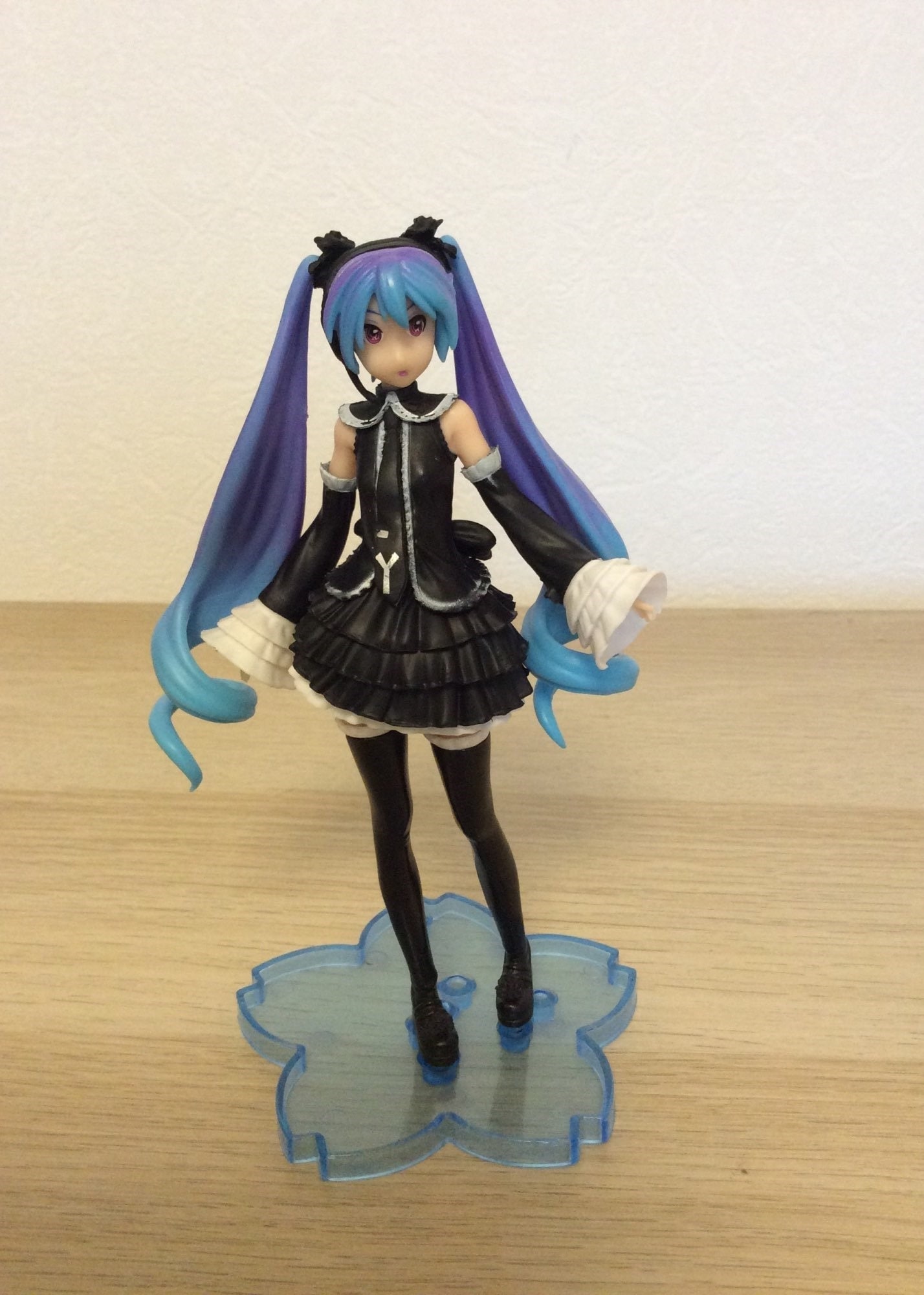 Hatsune Miku Action Figure Anime Kawaii Princess Exquisite Black Dress Model Toy