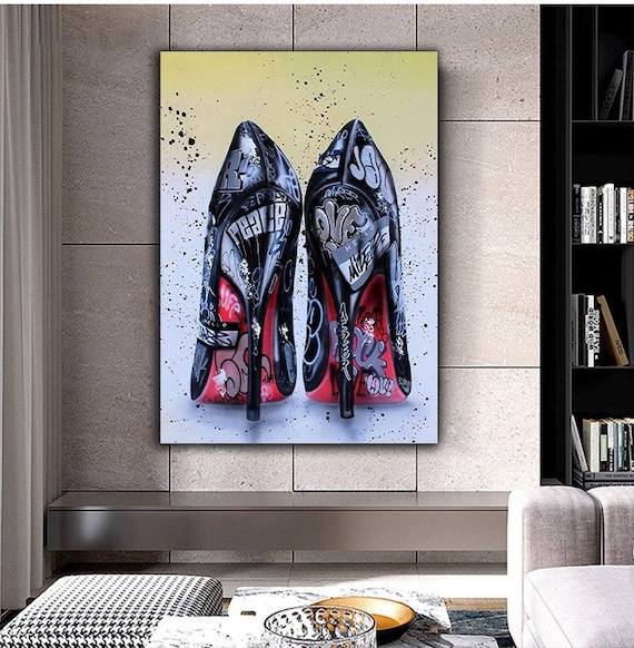 Graffiti heels top