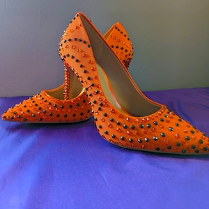 Orange Pumps w/ Black Accents - Size 8