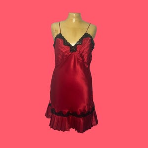 Vintage Victoria&#39;s Secret Lace Slip Dress