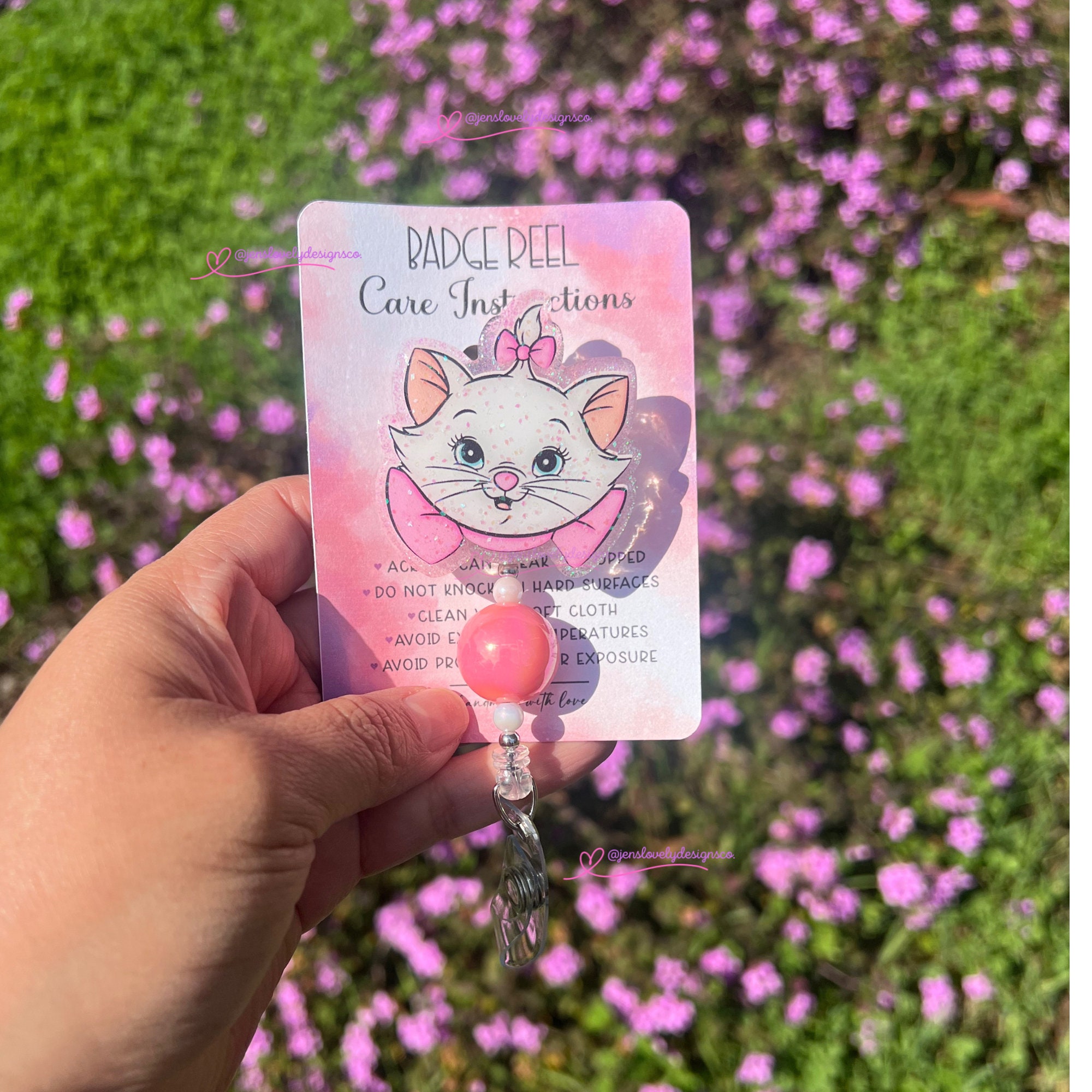 Cute Bow Kitty Badge Reel! perfect for gifts, Badge Reel for Nurses, Badge  Reel Dental Assistants, Teacher Badge Reels, Office Badge Reel