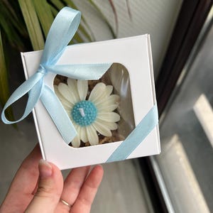 bomboniere o segnaposto candele Margherita 100% soia, per nascita, baby shower, battesimo, comunione, cresima, laurea e matrimoni