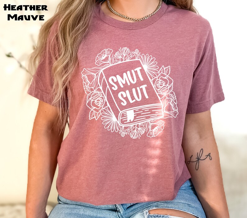Smut Slut Shirt, Bookish Sweatshirt, Smut Reader, Bibliophile, Smut Slut Sweatshirt, Spicy Book, Dark Academia, Spicy Book Gift Bild 7