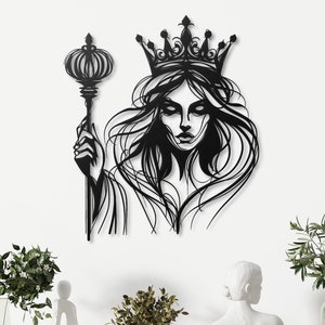 Gothic Queen Metal Wall Art: Regal Home Decor
