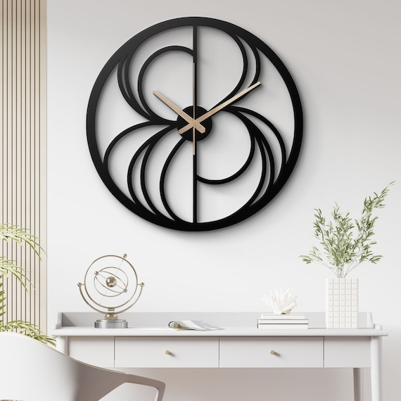 Abstract Modern Metal Wall Clock - Unique Geometric Design - Stylish Home Decor