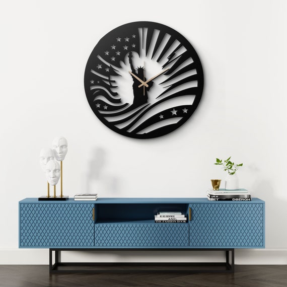 Statue of Liberty Metal Wall Clock - Patriotic American Design - Unique Home Decor