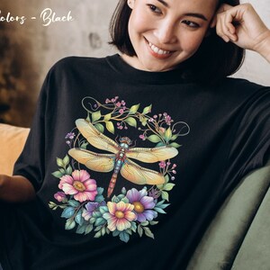 Womens Dragonfly Tshirt,Boho Flower Shirt,Dragonfly Tee,Nature Lover Shirt,Garden Lover Gift,Cottagecore Shirt,Botanical Shirt,Comfort Color