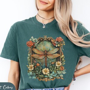 Womens Dragonfly Tshirt,Boho Flower Shirt,Dragonfly Tee,Nature Lover Shirt,Garden Lover Gift,Cottagecore Shirt,Botanical Shirt,Comfort Color