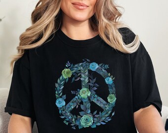 Women's Peace T-shirt,Boho Flower Shirt,Folk Art Flowers Shirt,Hippie Peace Tee, Peace Love Shirt,Retro Peace Tee,Gift For Mom,Comfort Color