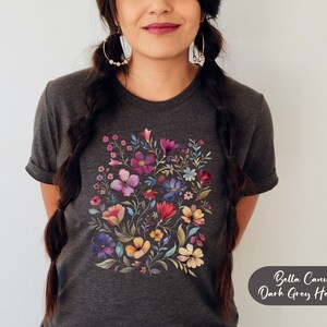 Summer Flowers Tshirt,Boho Floral Shirt,Nature Lover Shirt,Botanical Tee,Plant Lover Shirt,Gift For Gardener,Wildflower Tee,Cottagecore Tee