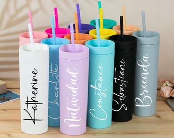 Vaso personalizado con tapa y pajita, vaso delgado personalizado, taza mate pastel, regalos para damas de honor, propuesta de dama de honor, regalos para despedida de soltera