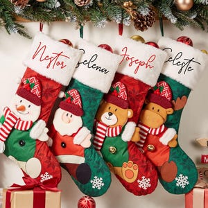 Weihnachtsstrümpfe personalisiert, personalisierte Weihnachtsstrumpf, benutzerdefinierte Familienstrümpfe mit Namen, Familienweihnachtsstrümpfe, Weihnachtsdekor
