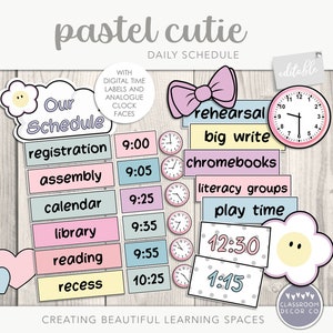 Op de afbeelding: Een pastelkleurig klasrooster met de titel "pastel cutie daily schedule". Het rooster bevat tijden en activiteiten zoals "registration", "assembly", "calendar", "library", "reading", "recess", "rehearsal", "big write", "chromebooks", "literacy groups" en "play time".