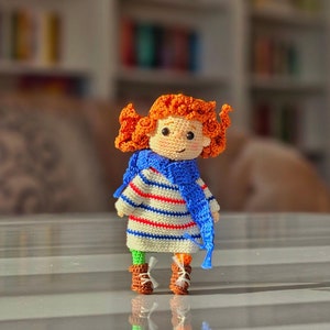 Red Hair Amigurumi Crochet Doll, Miniature, Handmade Gift, Cartoon Character, Crochet Art, Dollhouse Toy, Cute Crochet