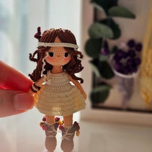 Blossom Mini Amigurumi Crochet Doll, Organic Doll, Amigurumi Doll, Crochet Art, Tiny Amigurumi Toys, Miniature, Handmade