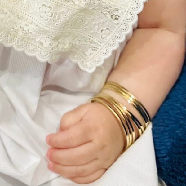 Gold Filled Baby Bangles, Dainty Baby Bracelet, Stacking bracelets for baby, Newborn Girl Gift, Baby girl jewelry, Baby Shower Girl Gift