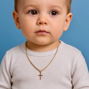 Collar de cruz para bebé de 18 quilates, cadena de cruz de oro para niño pequeño, joyería para niños, regalo de bautismo, regalo para recién nacido, joyería para bebé, cadena para bebé niño