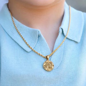 St Christopher 18k Gold - Etsy