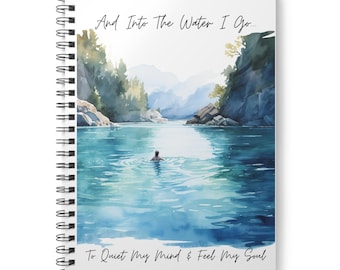 Wild zwemmen spiraal notebook cadeau, koud water zeezwemmen dagboek, koudwatertherapie spiraal notebook, zeezwemmen minnaar spiraal notebook