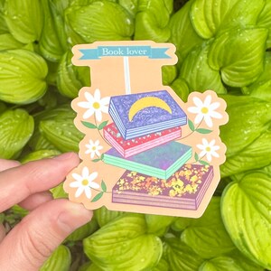 Book lover vinyl sticker