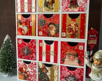 Vintage Style 12-Day Advent Calendar: Red, White, Gold Christmas Decoration