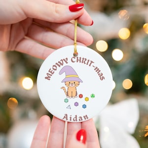 DUNGEONS and DRAGONS Wizard cat ornament, DND gamer ornament, dungeons and dragons gift, critical role, rpg Christmas gift, gaming dice