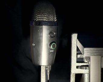 Universal Side Mounted Low Profile Microphone Clamp