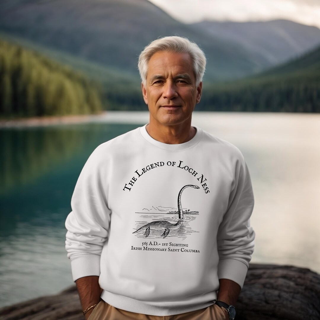 ヴィンテージスタイルのネス湖の怪物スウェットシャツ、ネス湖の怪物