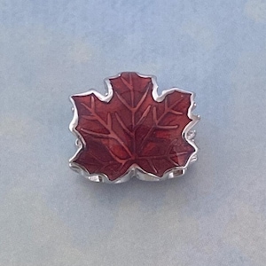 Kanada Red Maple Leaf Charm, neue echte 925 Sterling Silber Charm für Armband, Halsketten-Anhänger
