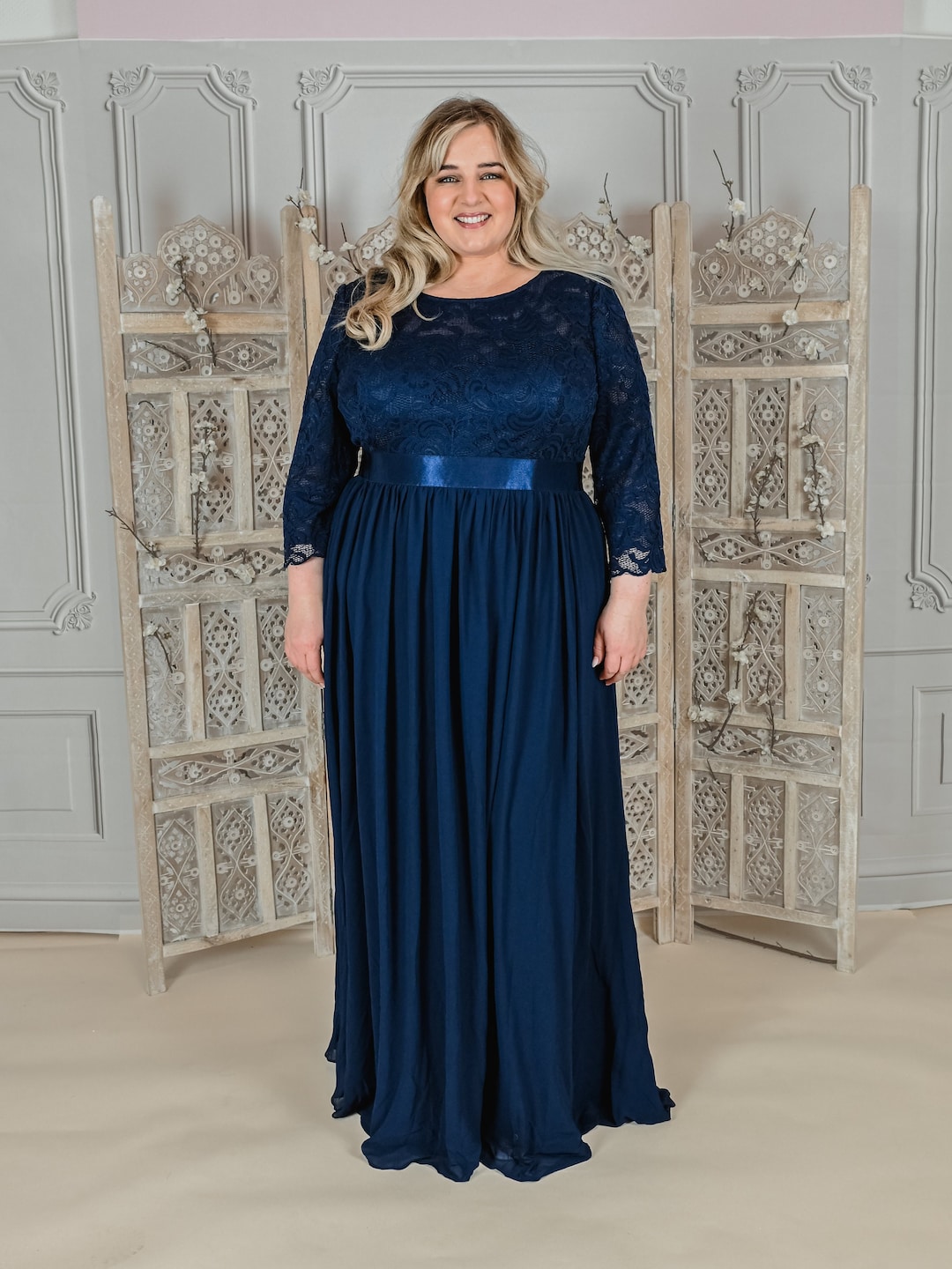 Curvy Abendkleid mit langen Ärmel Dunkel Blau A-Linie Spitze, Plus Size ...