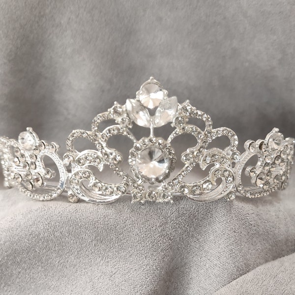 Hochwertige Tiara Braut, Diadem Swarovski Kristall, Hochzeit Tiara, Haarschmuck, Krone Braut Prinzessin, Haarschmuck , Silber, Blumen Perlen