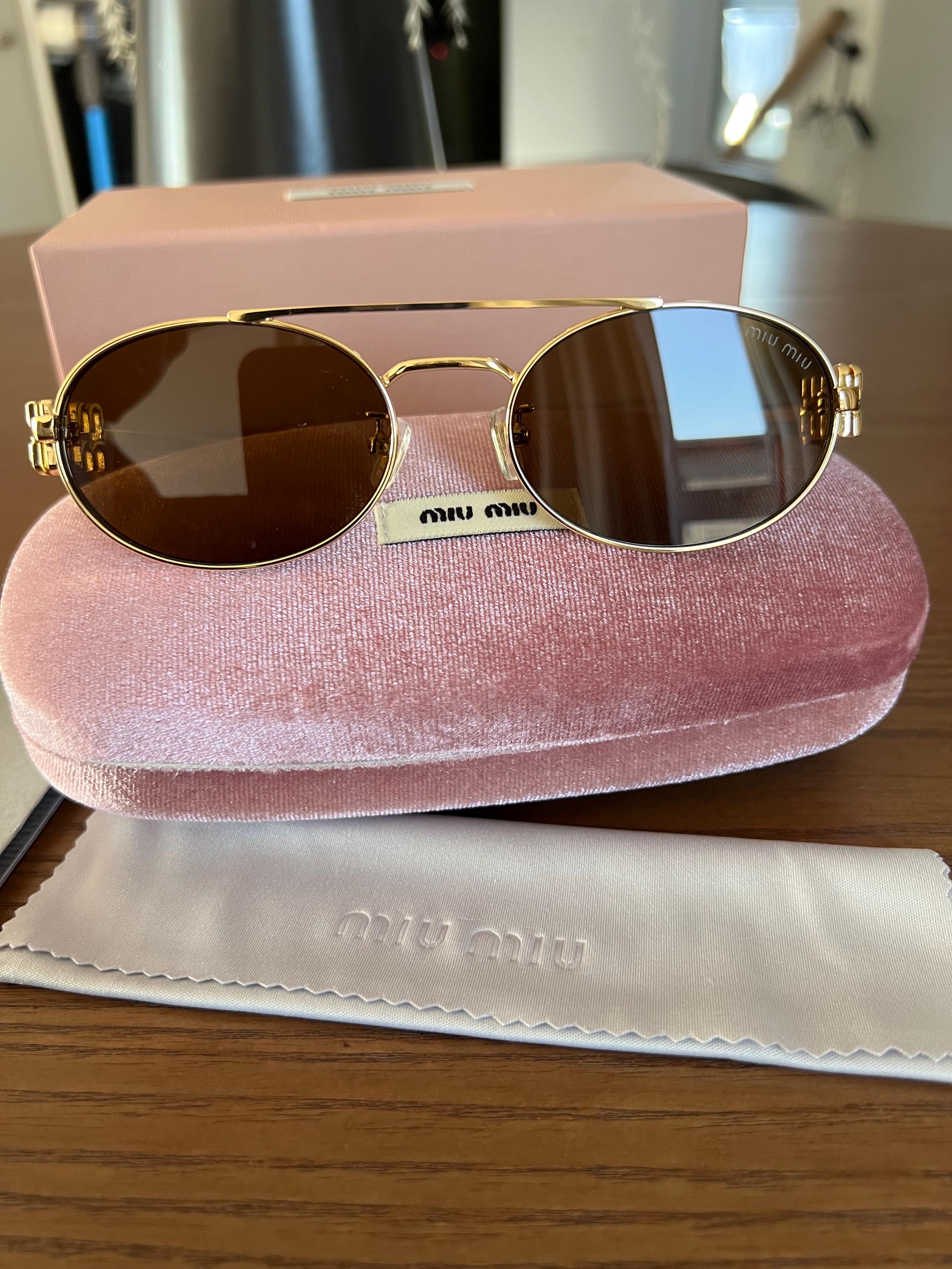 小物 2000's MIUMIU SUNGLASSES ROSE PURPLE 小物 2000's MIUMIU SUNGLASSES ROSE PURPLE 小物 2000's MIUMIU