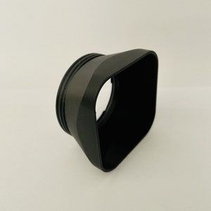 Lens Hood for BAY I B30 (e.g., Yashica Mat-124/G)