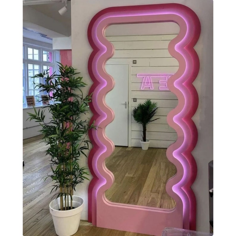 Illuminated Squiggle Full Length Mirror full Length Curvy Etsy