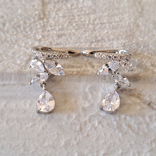 Crystal silver leaf drop pair of ear cuffs, elegant small clip on pair of ear cuff earrings, Swarovski crystal slide on ear cuffs