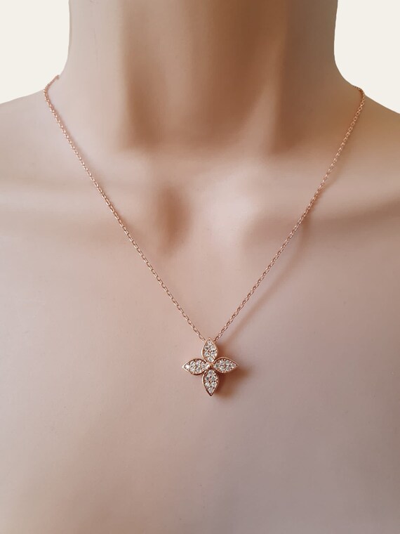 Swarovski | Jewelry | Swarovski Crystal Four Leaf Clover Pendant Sterling  Silver Necklace | Poshmark