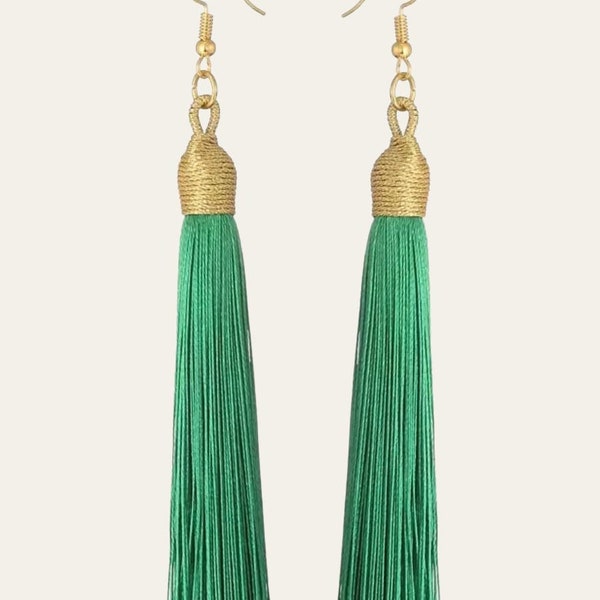 Boucles D'oreilles à Pompons (Tassel) Paparazzi Jewelry - Vertes - NEUVES Avec étiquette