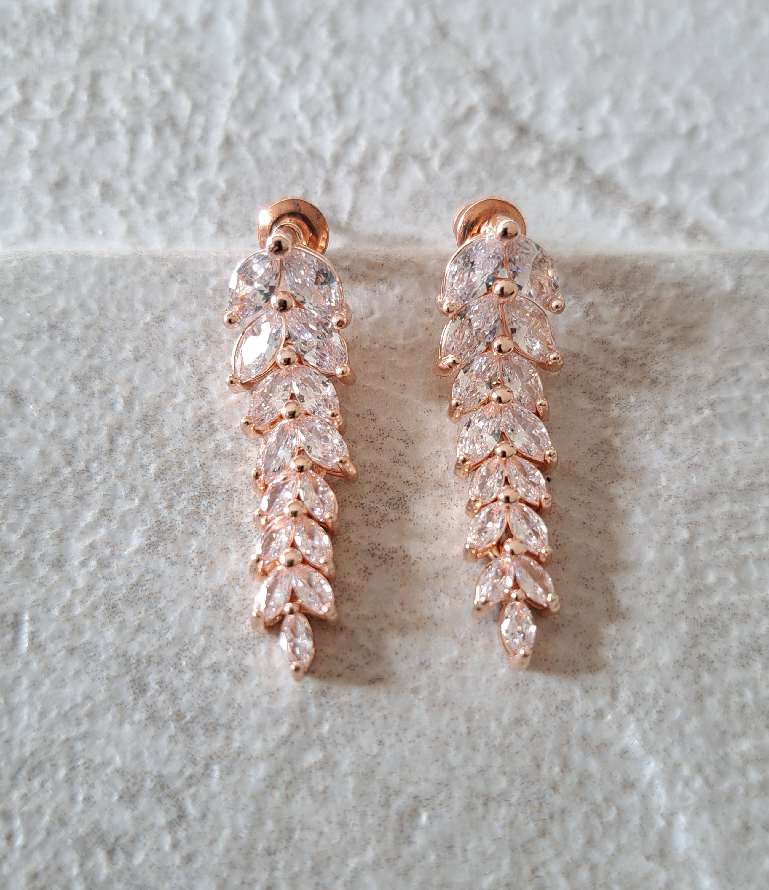 Rose Gold Crystal Long Leaf Drop Earrings Swarovski Crystal Rose Gold Finish Leaf Long Earrings Rose Gold Linked Dangle Floral Earrings Etsy Canada