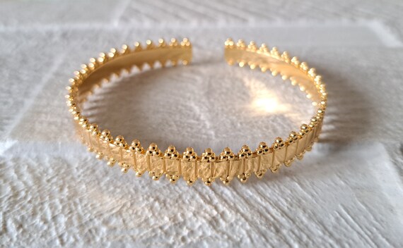 Gold spike open cuff bangle gold spike stackable cuff bangle gold bracelet bangle textured cut out gold bangle elegant party bracelet