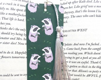 Funny raccoon bookmark with tassel, unique bookmark for her, raccoon lover gift, book lover gift, bookmark for her
