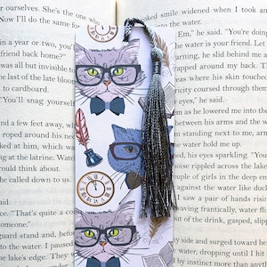 Vintage cat bookmark, unique cat bookmark, bookmarks with tassel, cats in glasses, nerdy cat bookmark