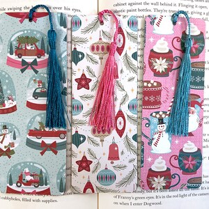 Cute retro pink and teal Christmas bookmarks, pretty Christmas bookmark set, book lover gift