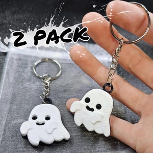 2 pack Halloween ghost charms/keychains