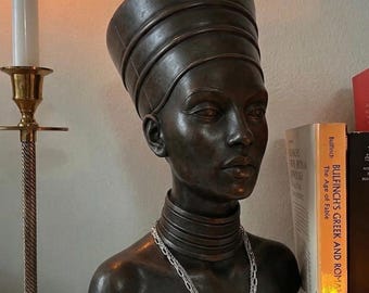 Modern Bronze Nefertiti Bust Sculpture – Contemporary Egyptian Queen Art