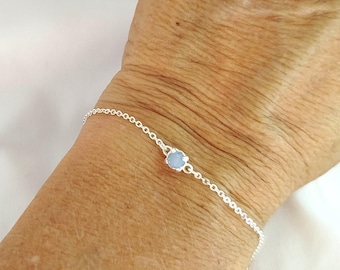 Zierliches Angelit Armband , Minimalist Schmuck , Naturstein in Krappenfassung
