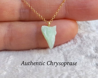 Chrysoprase necklace, raw chrysoprase stone, chrysoprase pendant, natural stone necklace